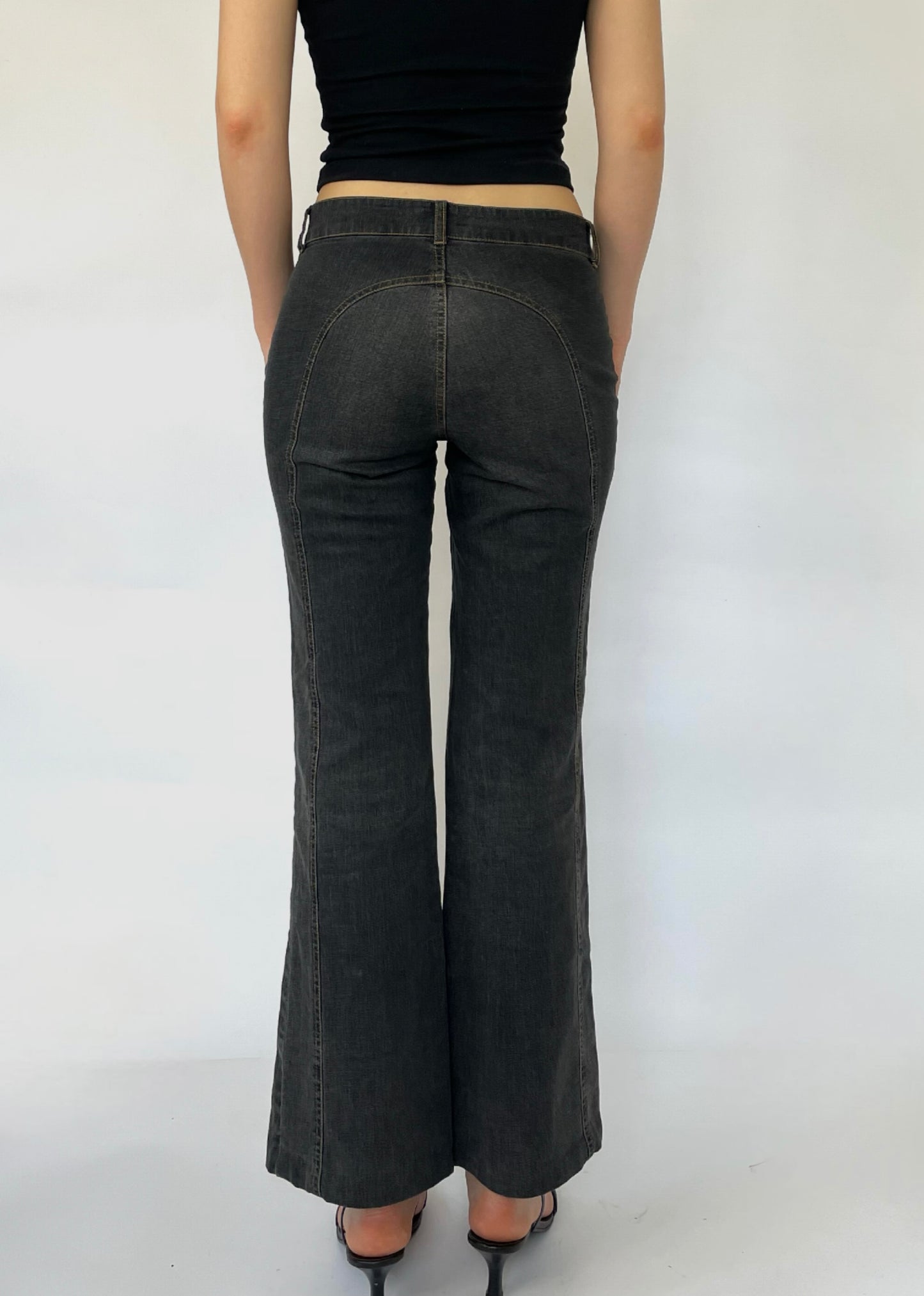 Y2K mid rise flaired jeans by vintage Garage