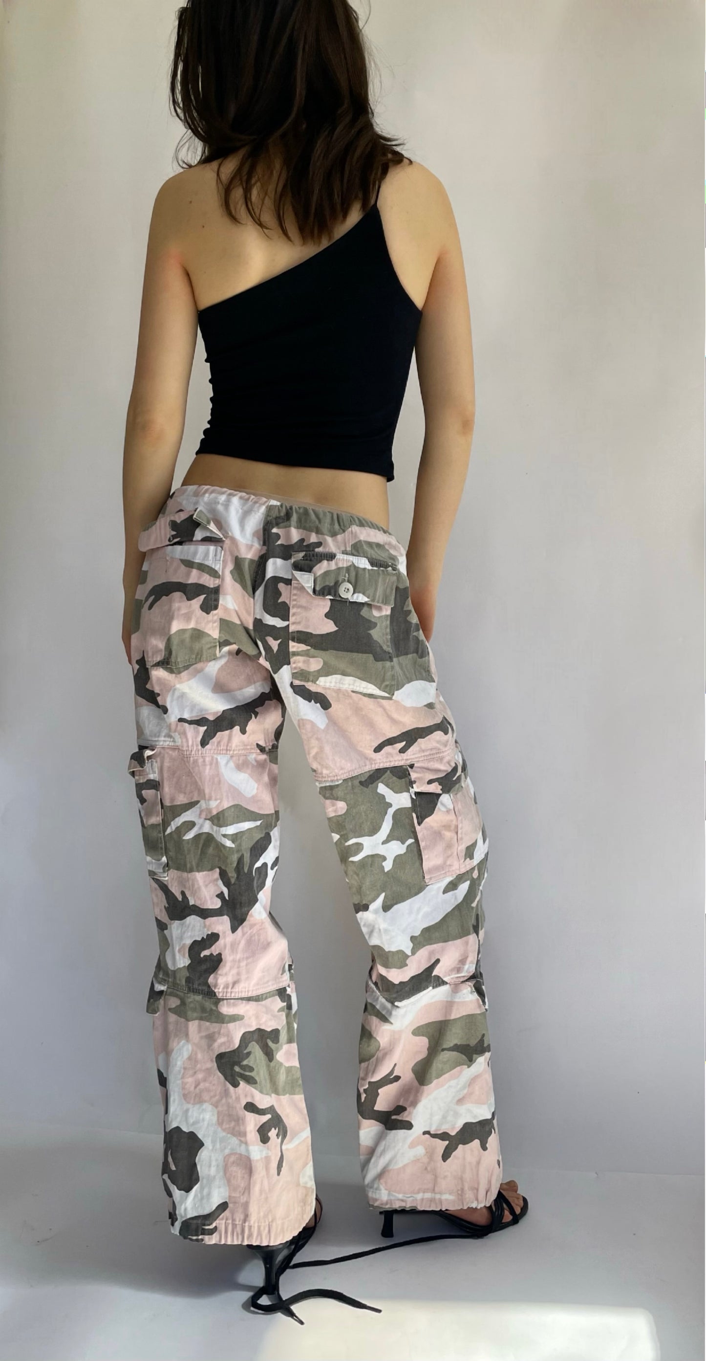 Y2k low rise girly army print cargo pants