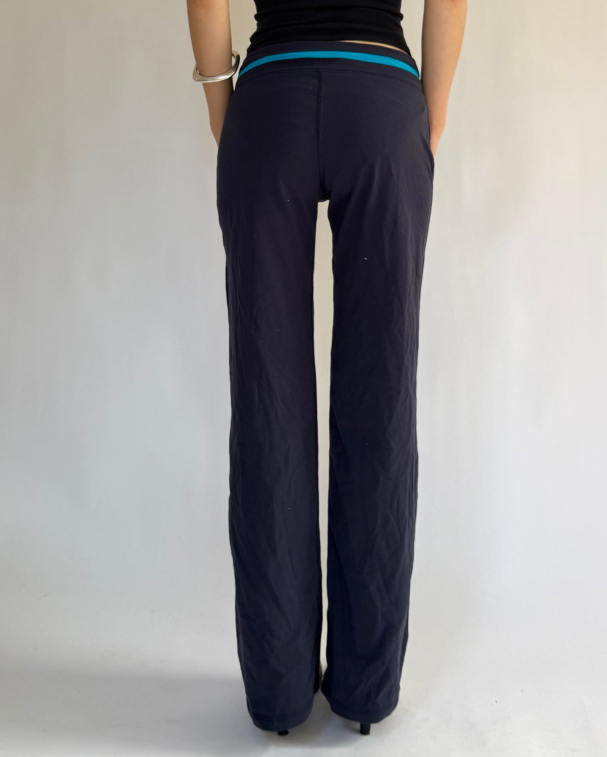 Y2K low rise flared yoga pants