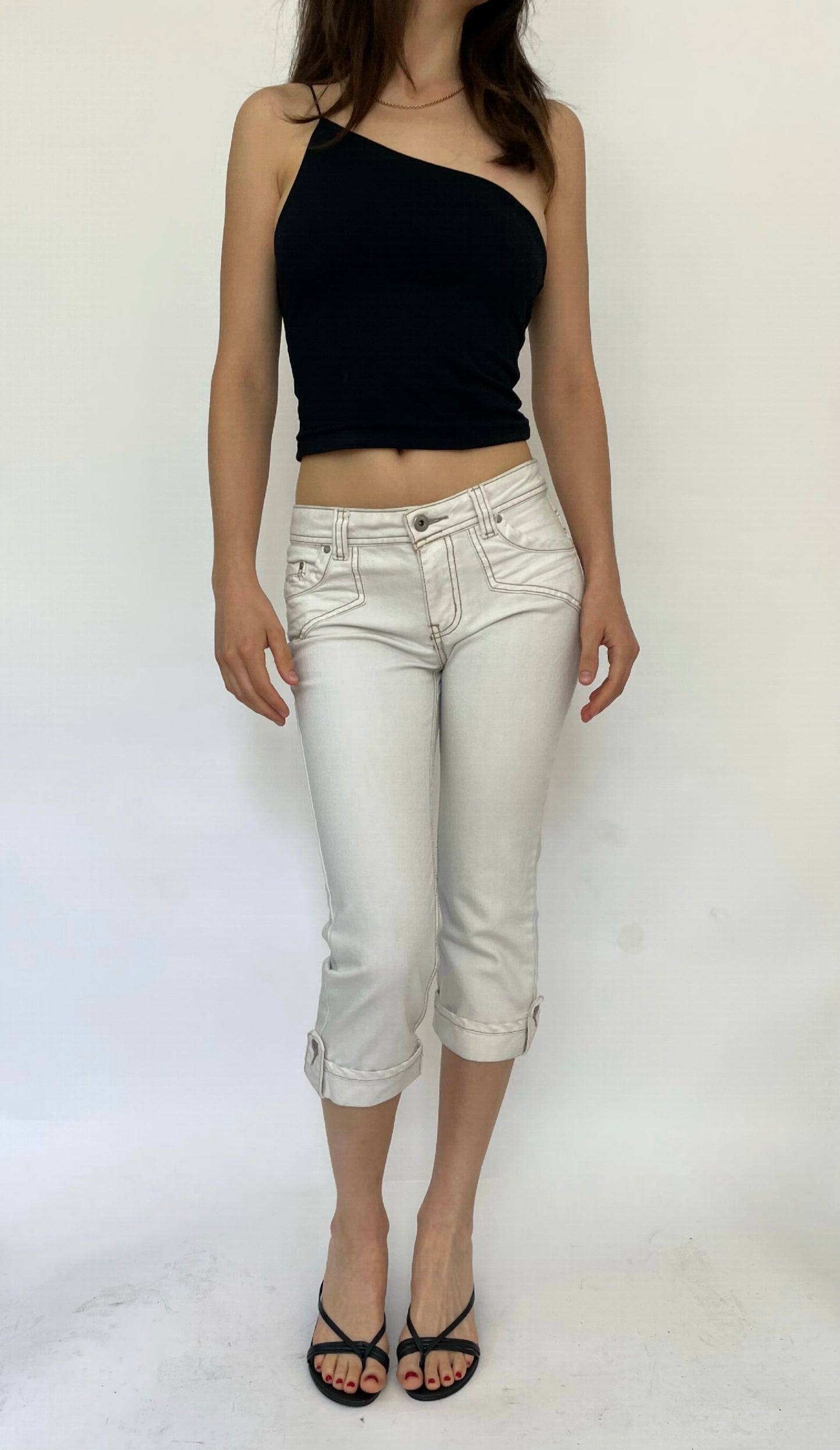 Y2K low rise iconic capris by Suko jeans