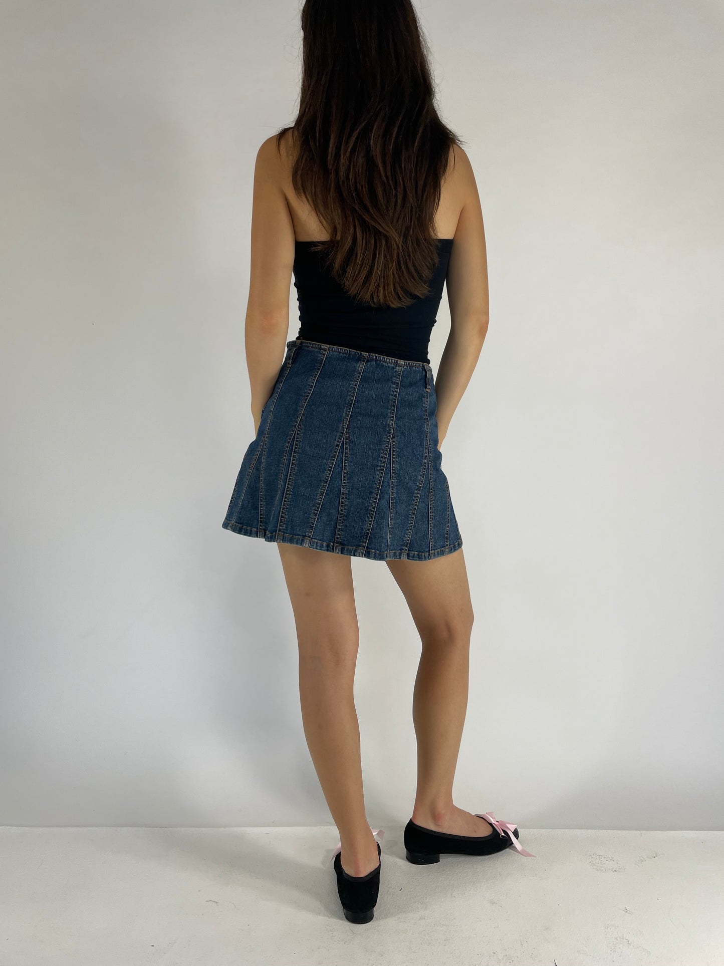 Y2K pleated denim skirt