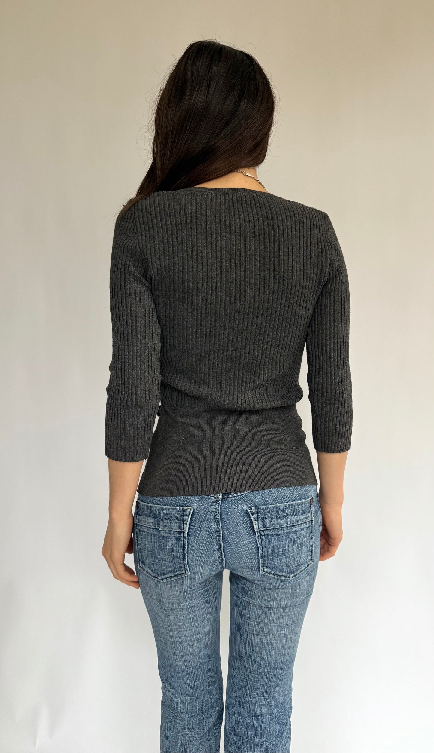 Y2K Grey ribbed long sleeve top with button detailing on the side