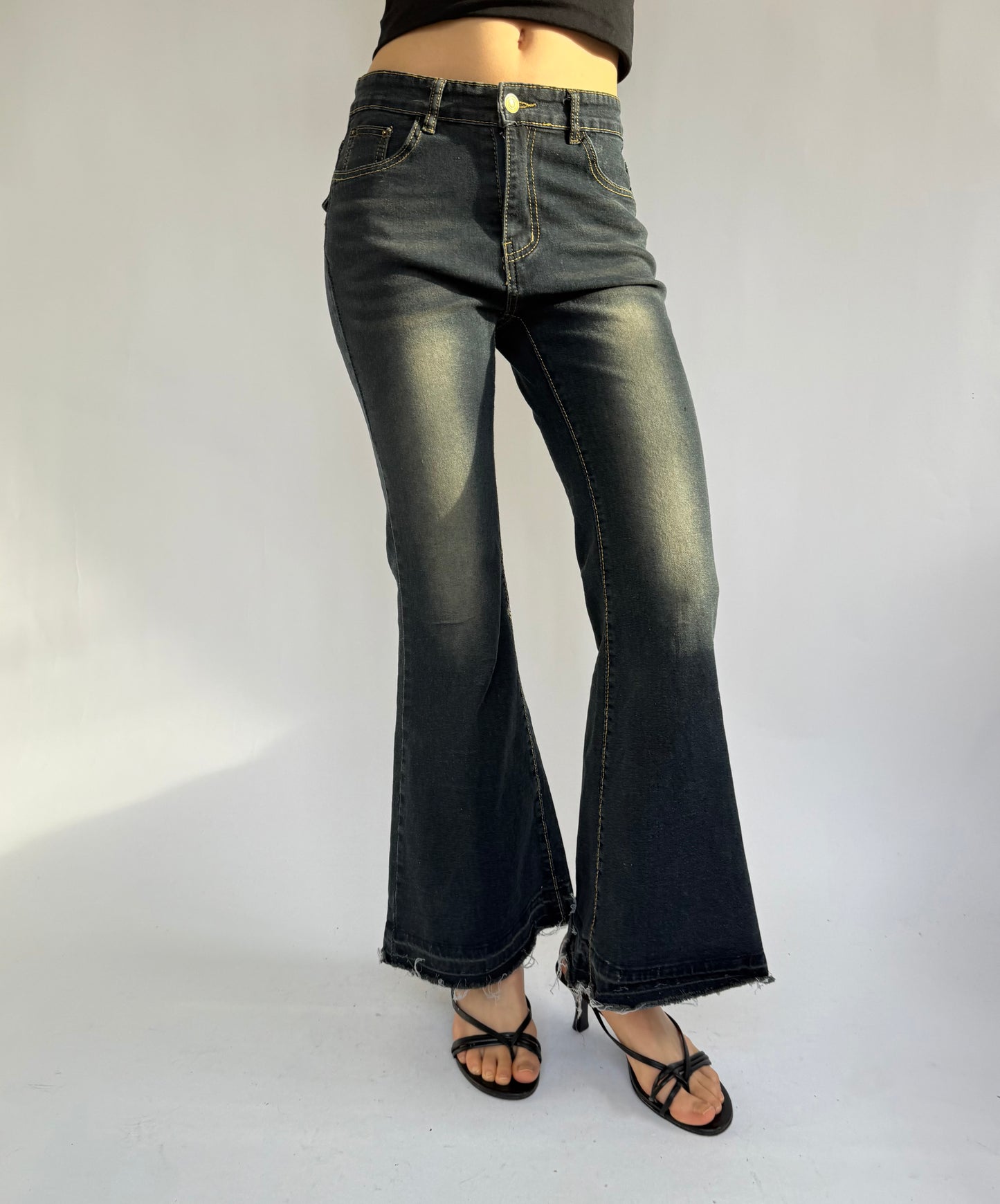 2000s mid rise flare jeans with gold embroidered logo “jello jello”