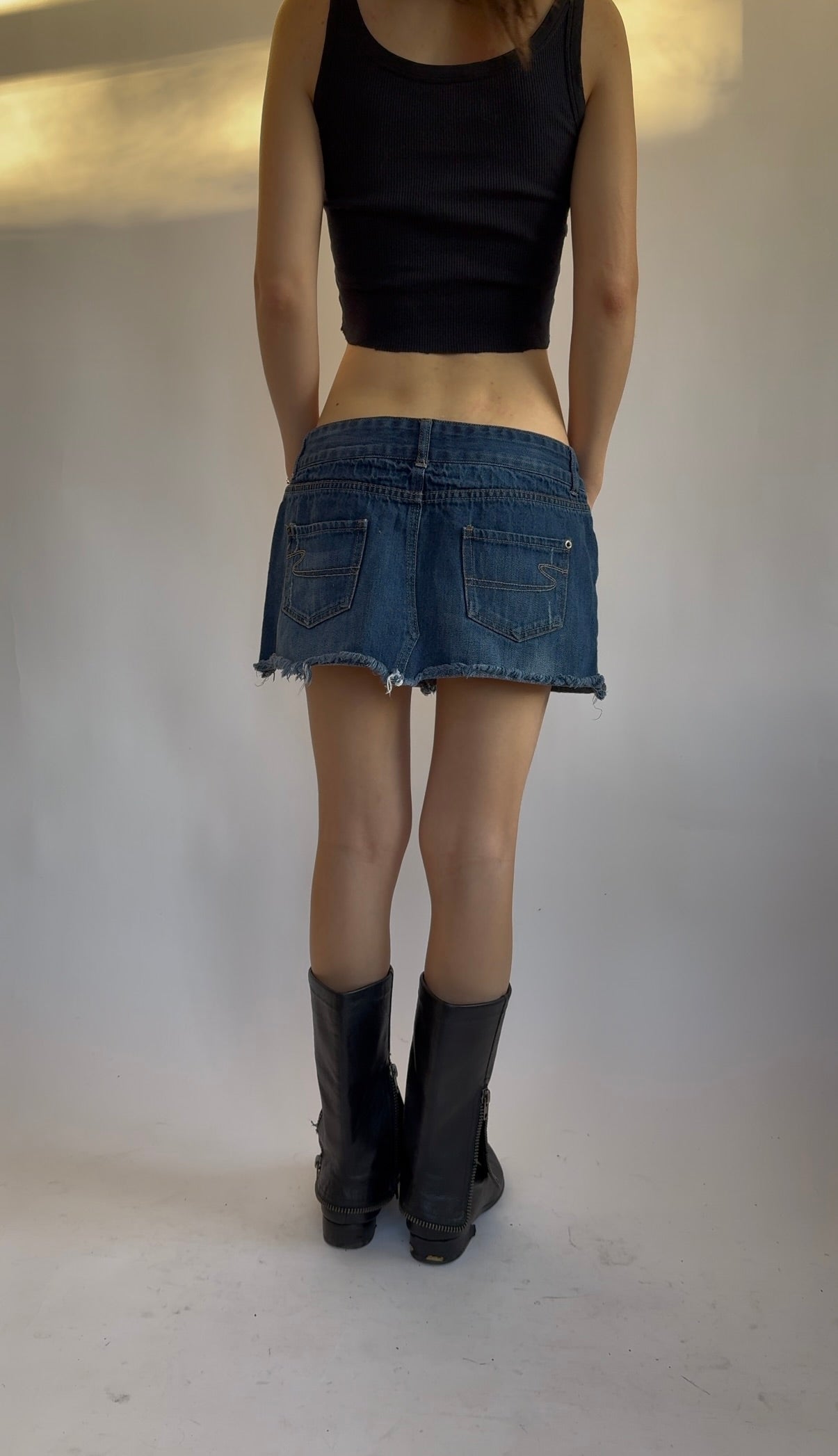 Y2K dark wash low rise mini skirt