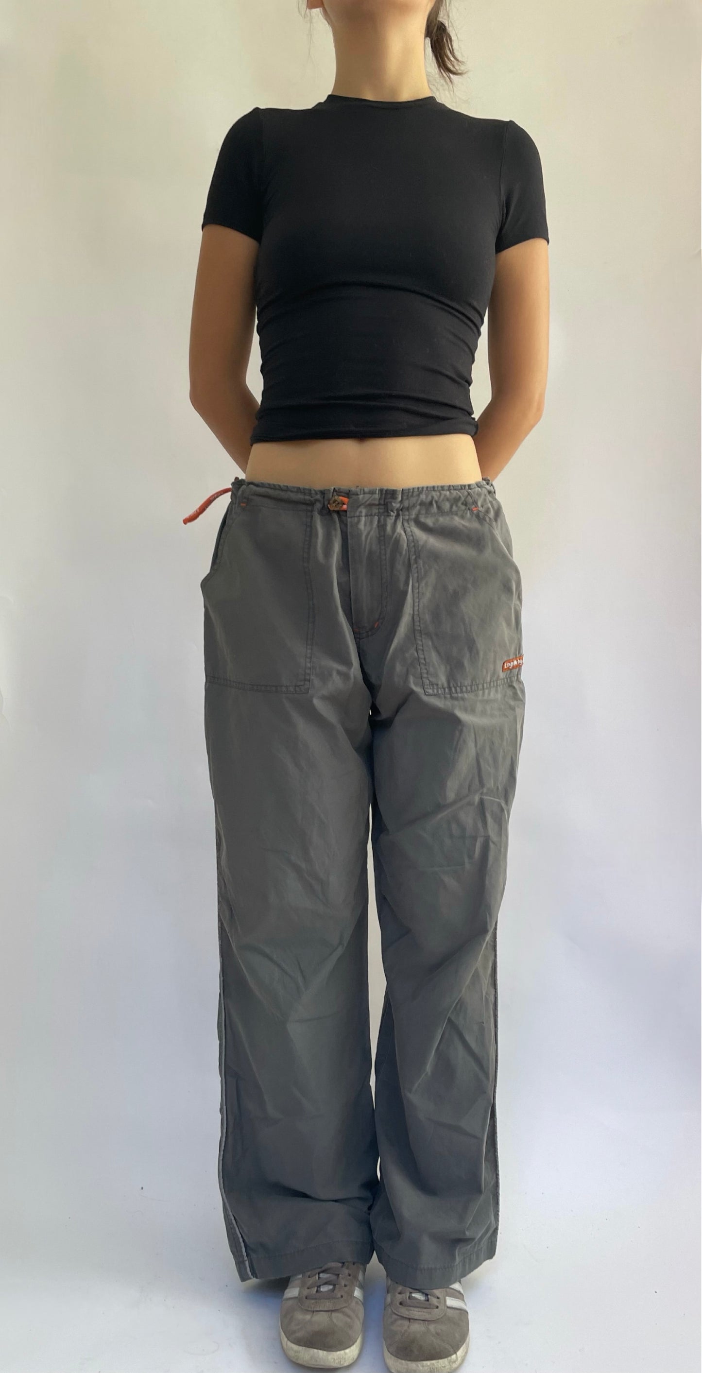 Y2k low rise parachute/cargo pants