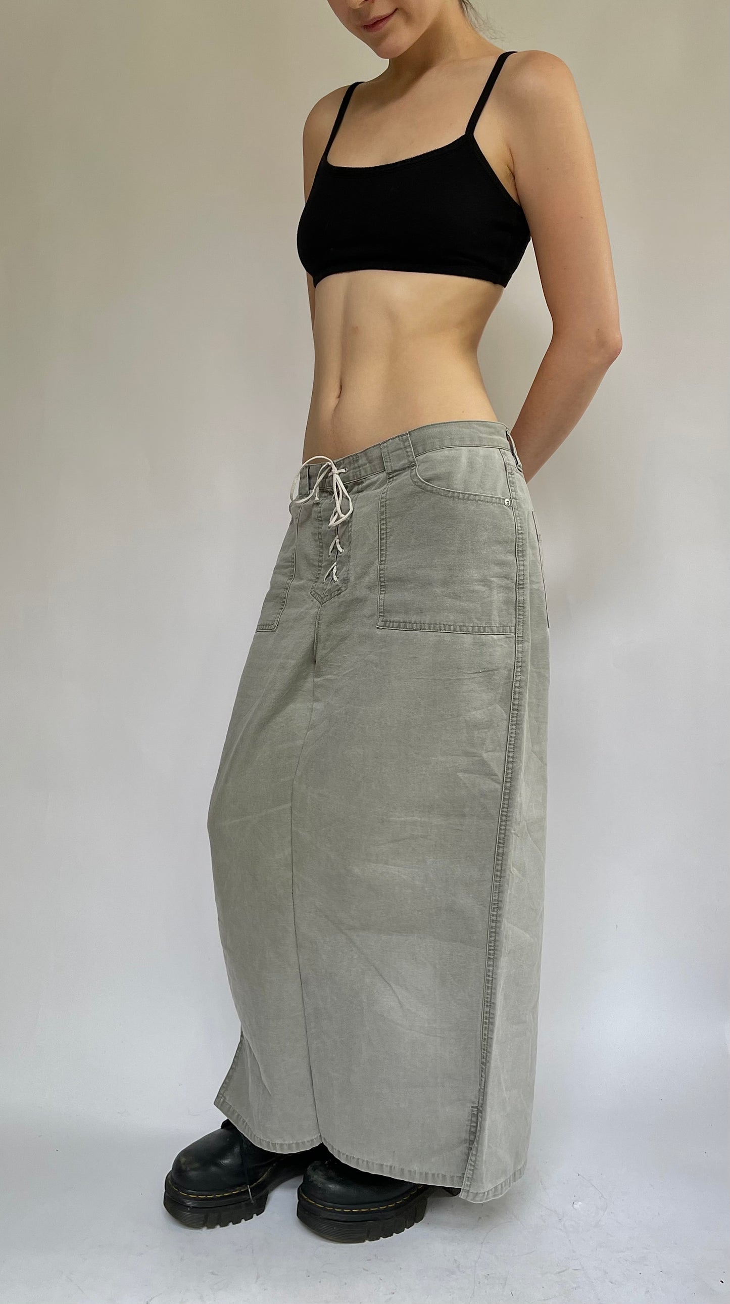 The Bella skirt - reworked vintage piece
