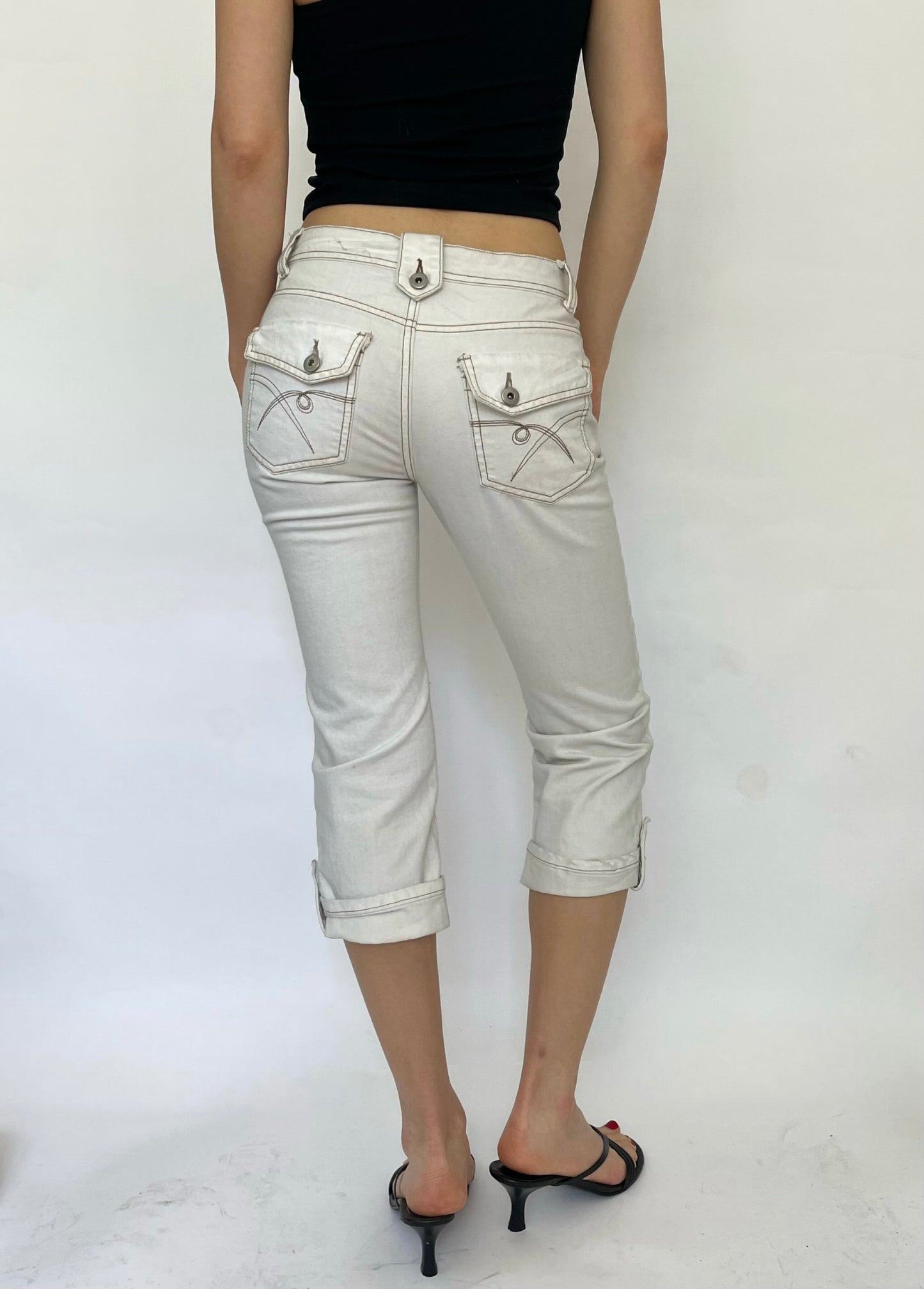 Y2K low rise iconic capris by Suko jeans