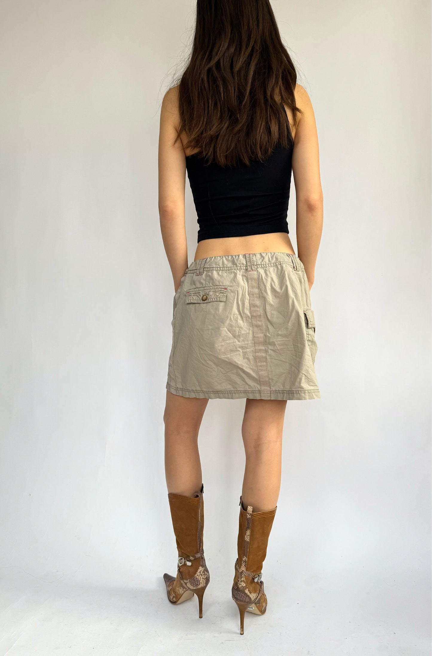 Y2k tan cargo mini skirt in size M
