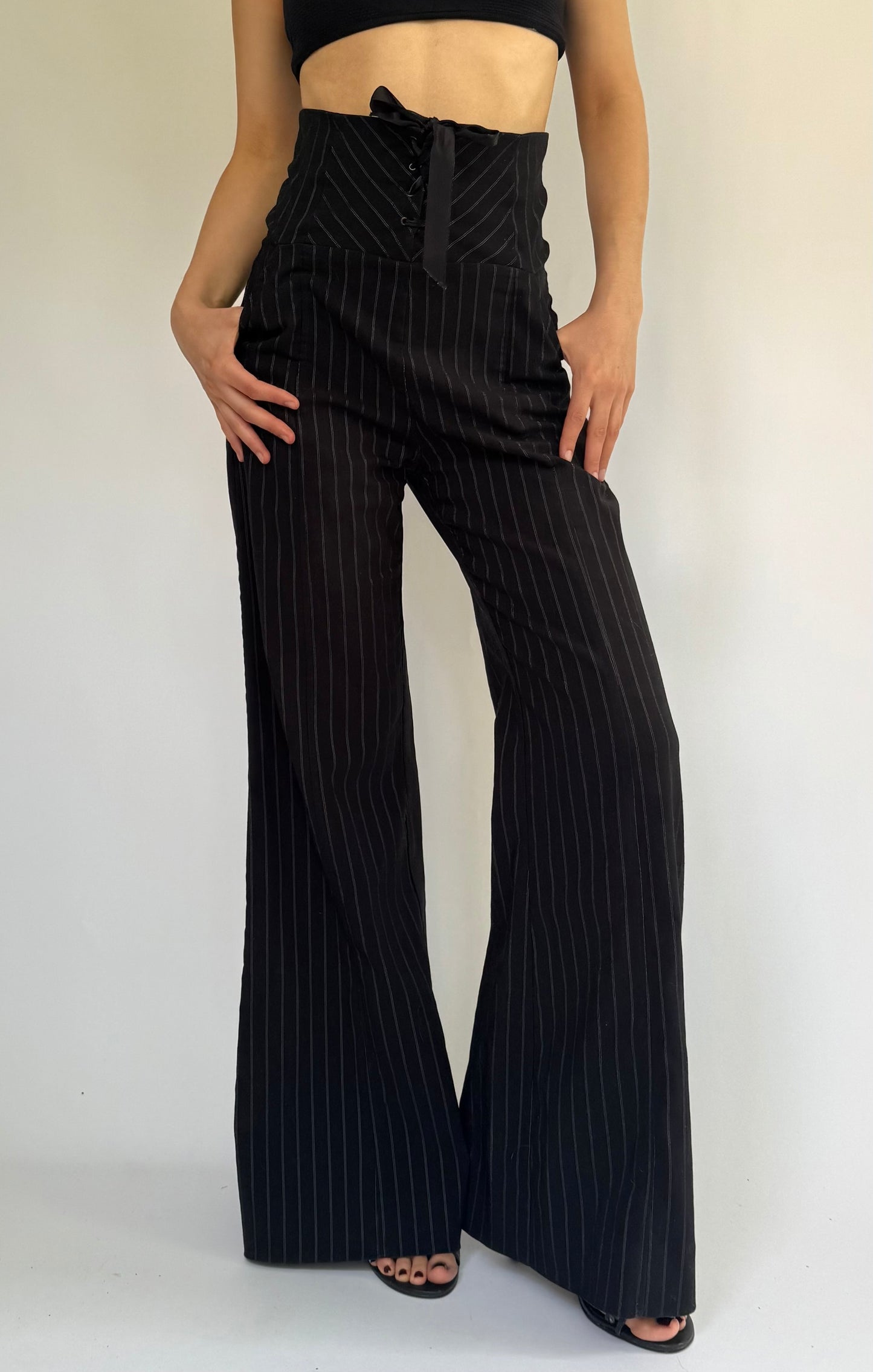 Y2K lace up flared pinstriped pants by le chateau vintage