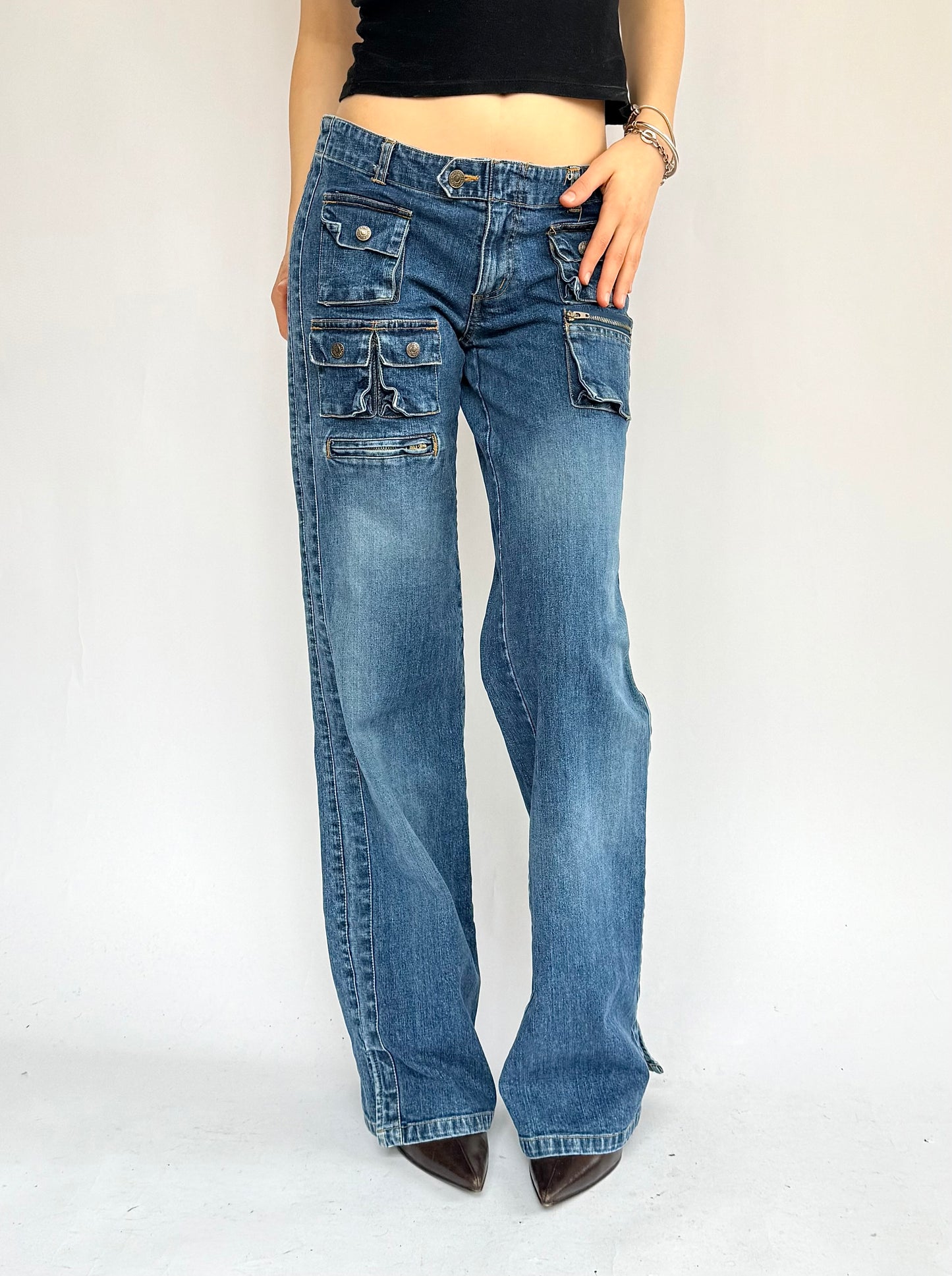 Y2K low rise detailed wide leg jeans