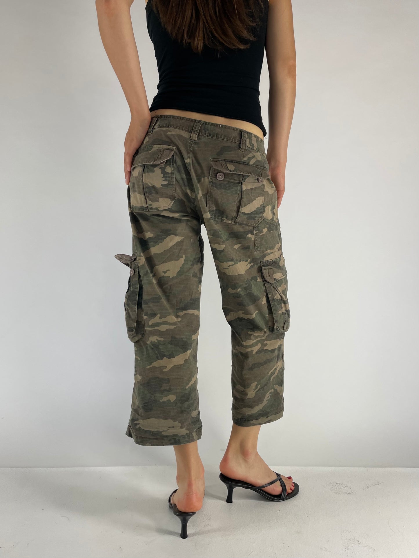 Y2K capris cargos by PLUGG
