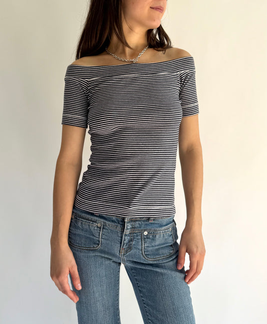 Y2k Striped off the shoulder top by hollister vintage