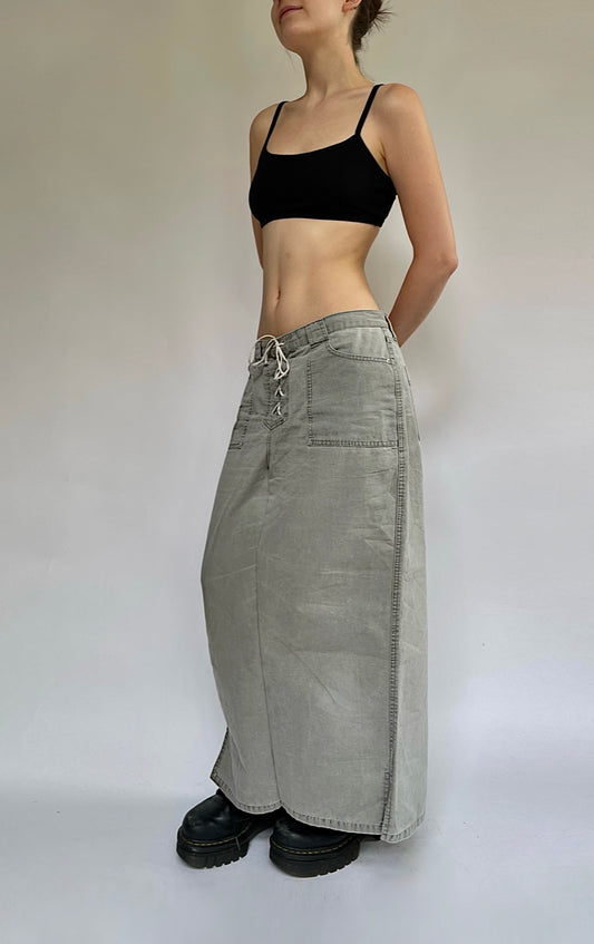 The Bella skirt - reworked vintage piece