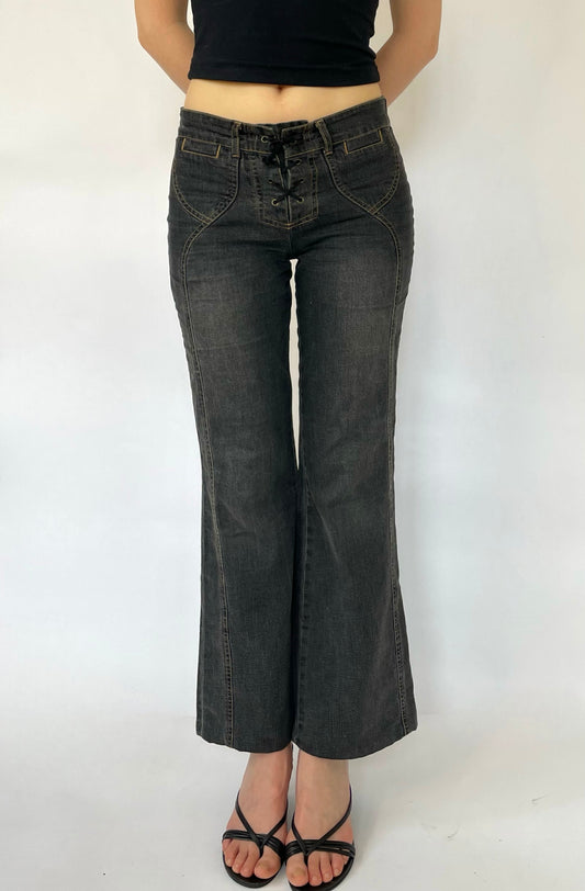 Y2K mid rise flaired jeans by vintage Garage