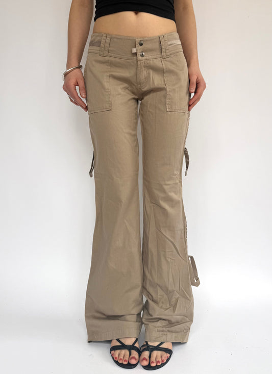 Y2k/2000s low rise tan wide leg cargo pants