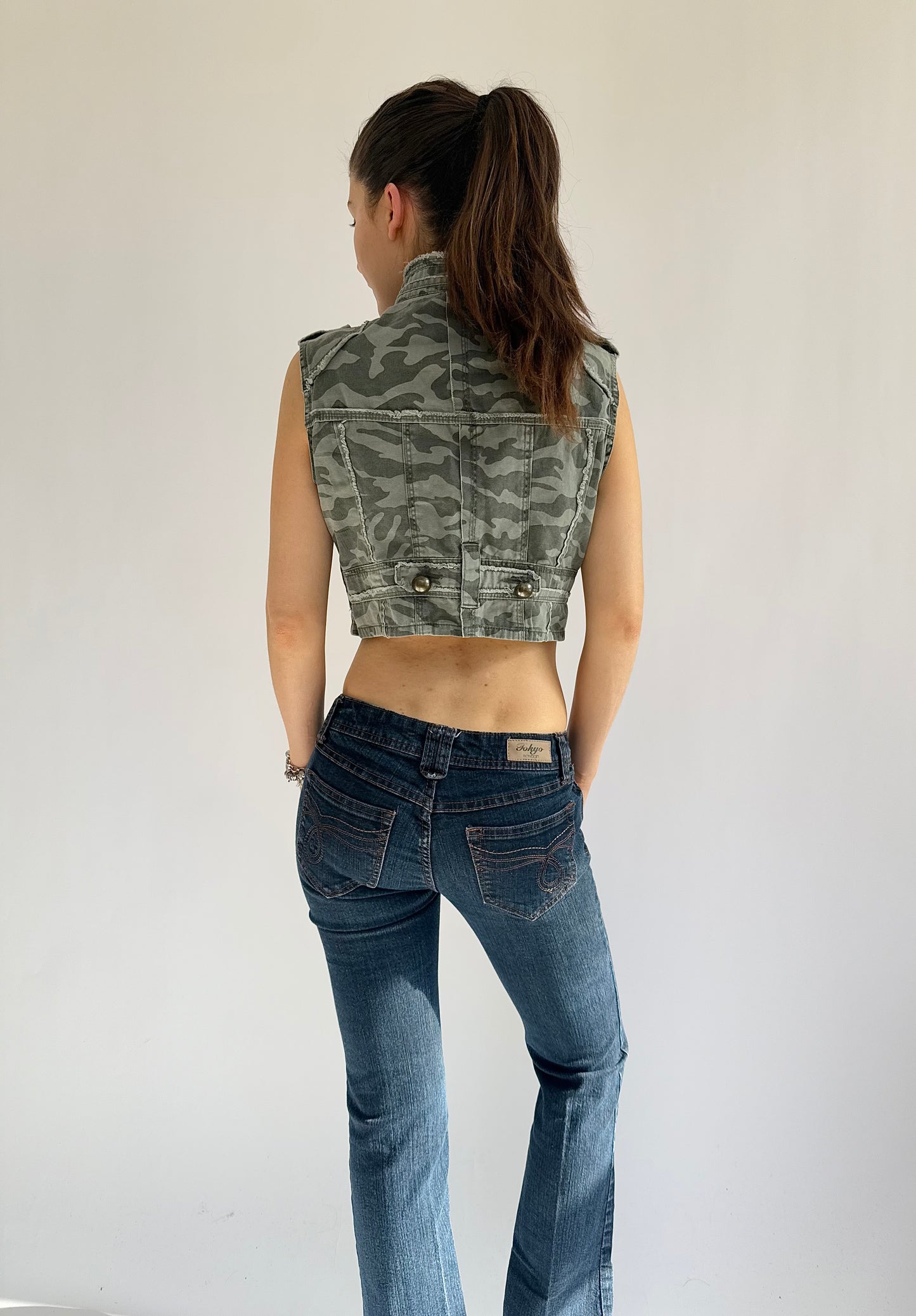 Y2k cropped camo vest with button up front by 725 originals