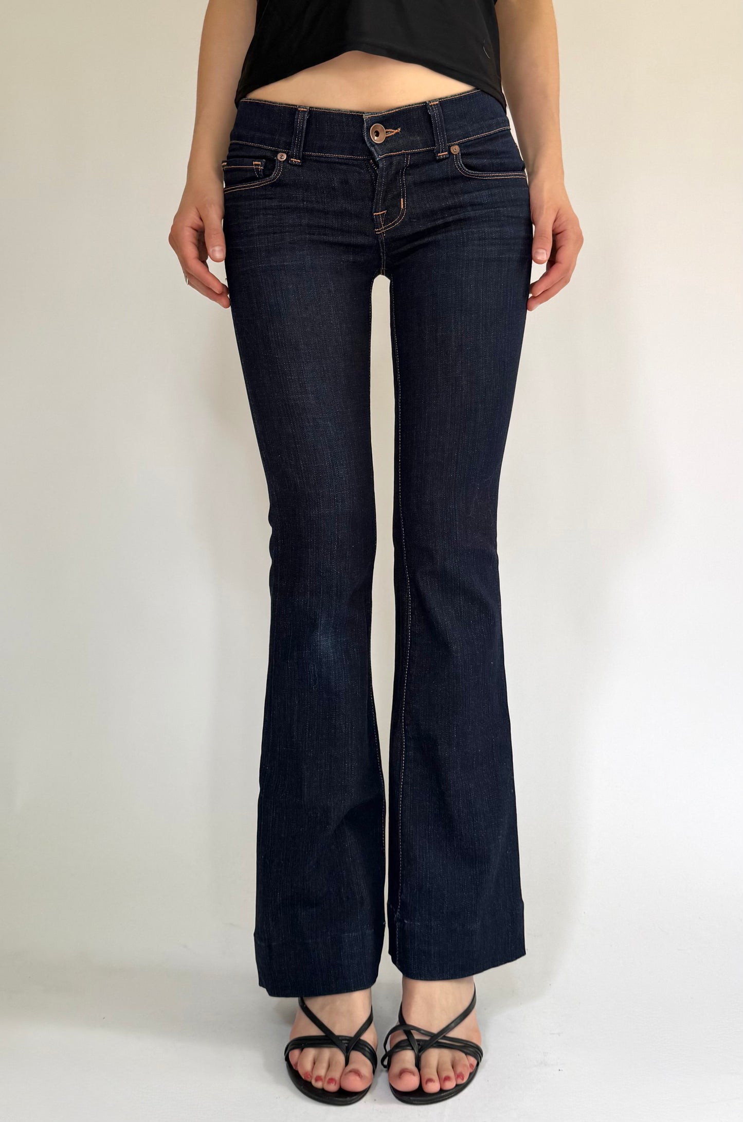 Y2K/2000s extra low rise dark wash flared jeans