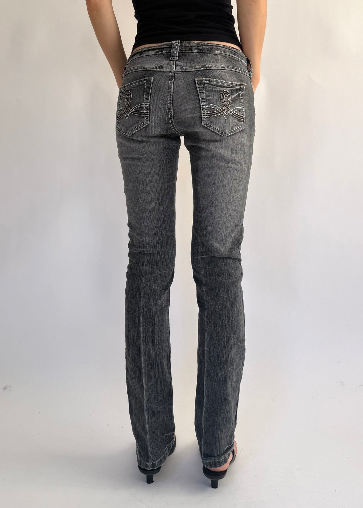 Early 2000s extra low rise gray skinny/straight leg jeans