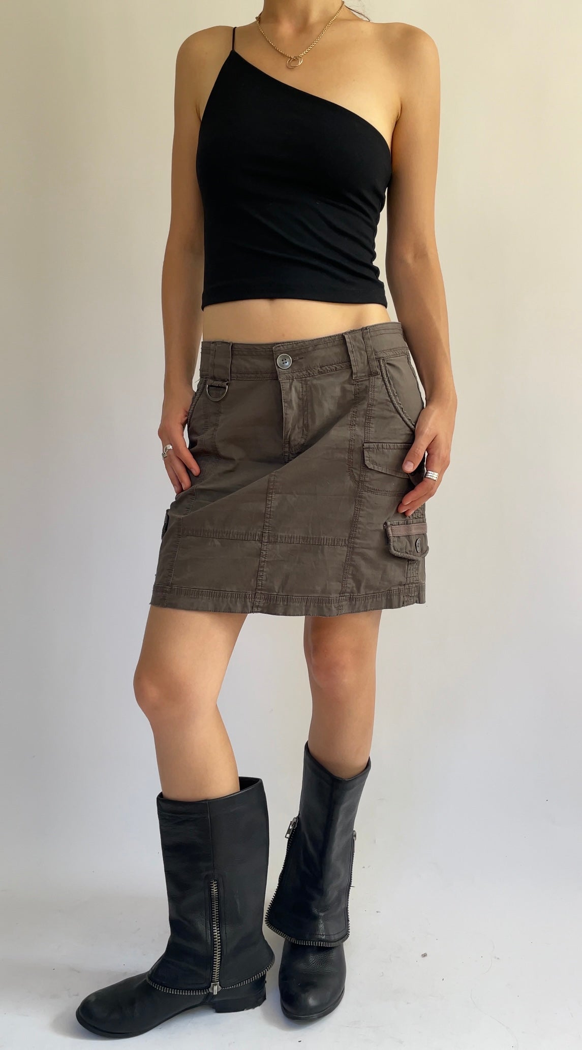 Y2K cargo skirt in size M