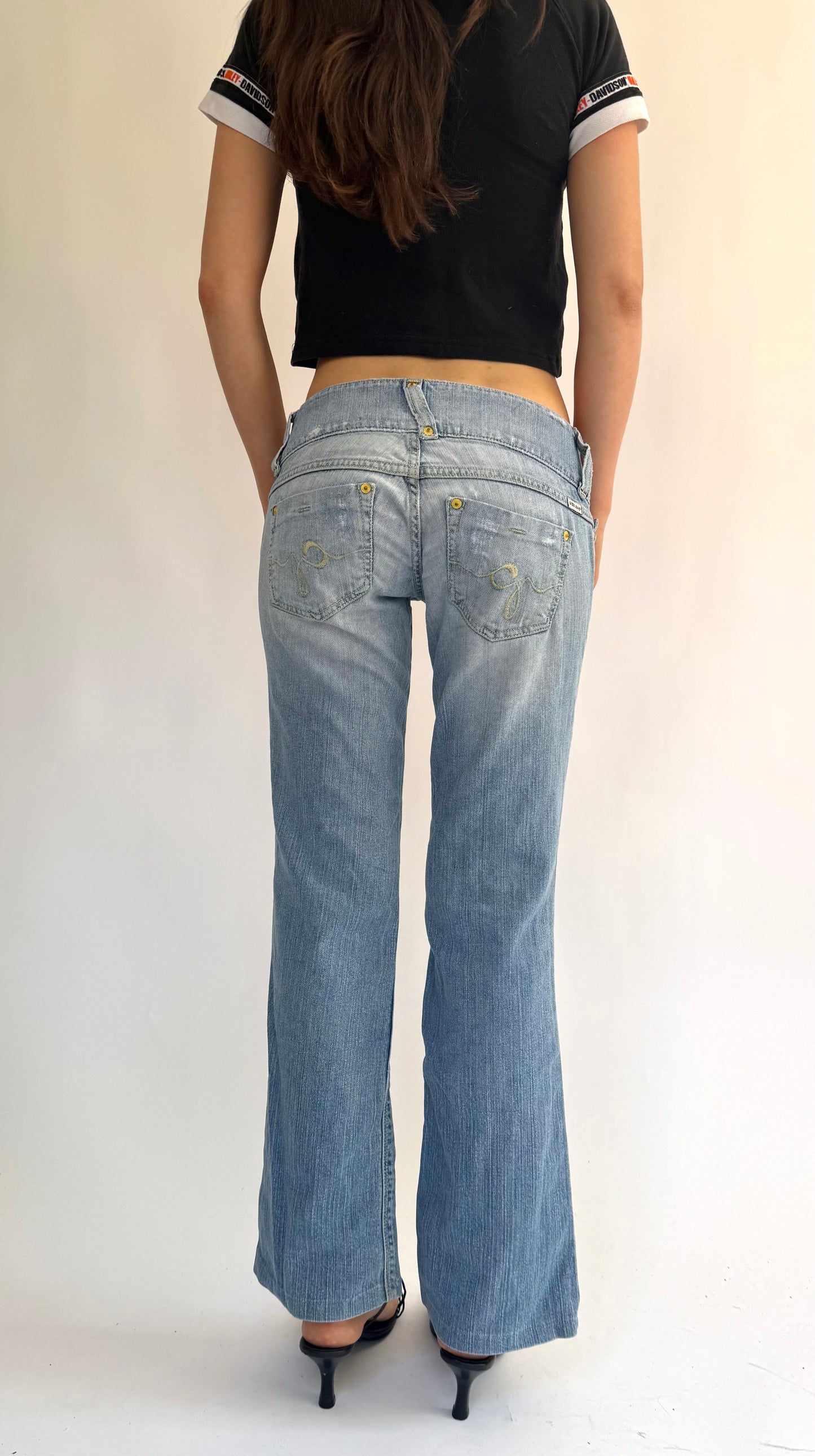 Y2K low rise light wash GUESS Jeans