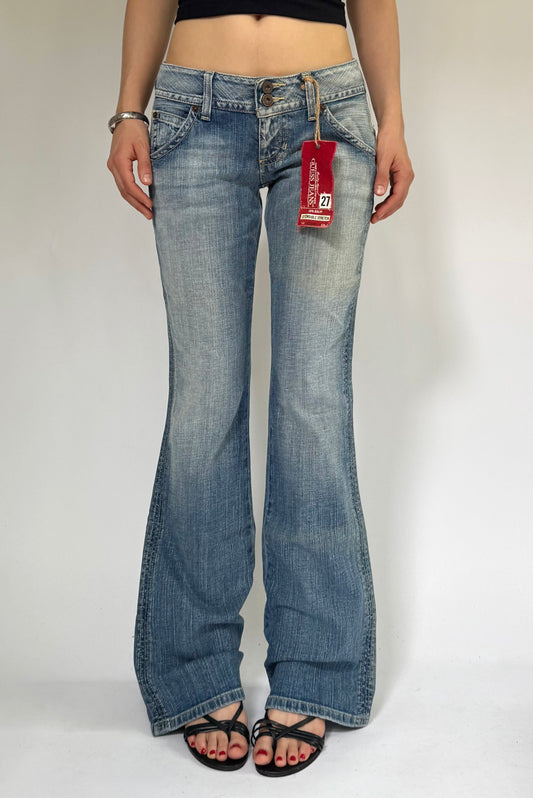 Y2K deadstock low rise flared GUESS JEANS with tags