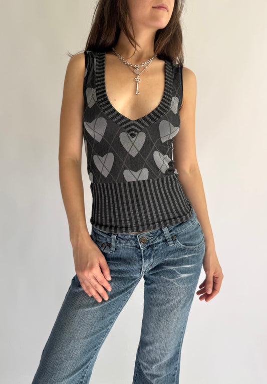 Y2K checkered heart print V-neck top
