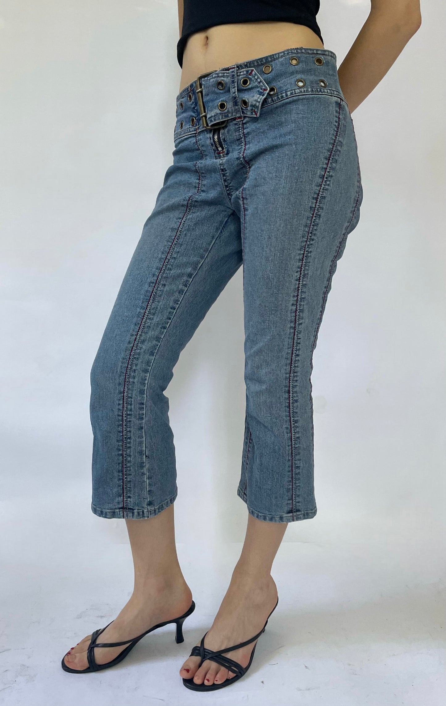 Bratz core Y2K belted denim capris