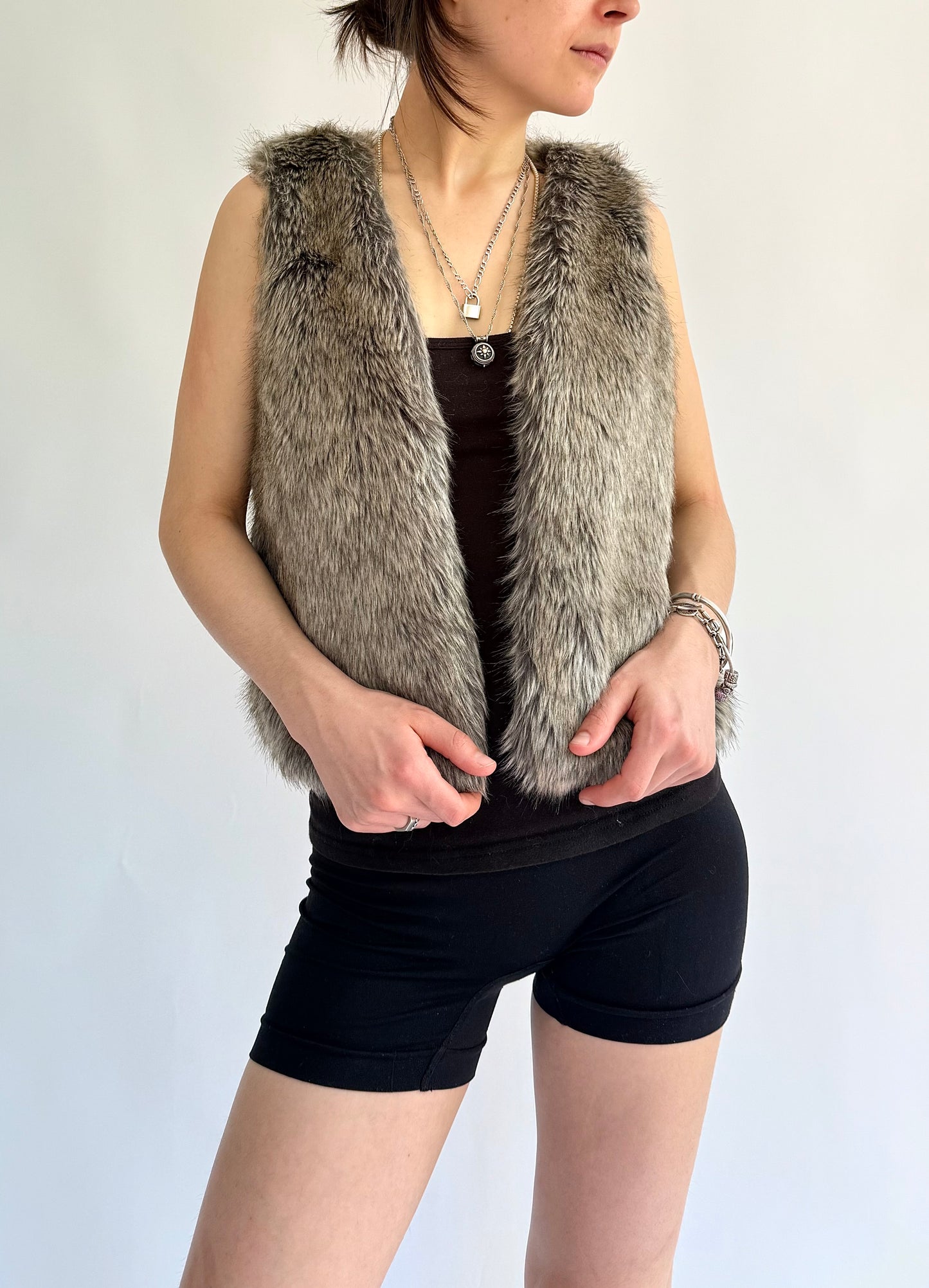 Y2K Grey faux fur vest