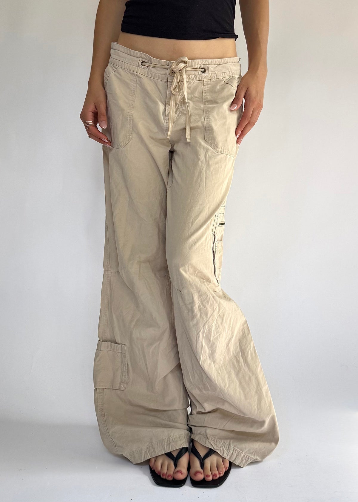 Y2K low rise flared beige cargos