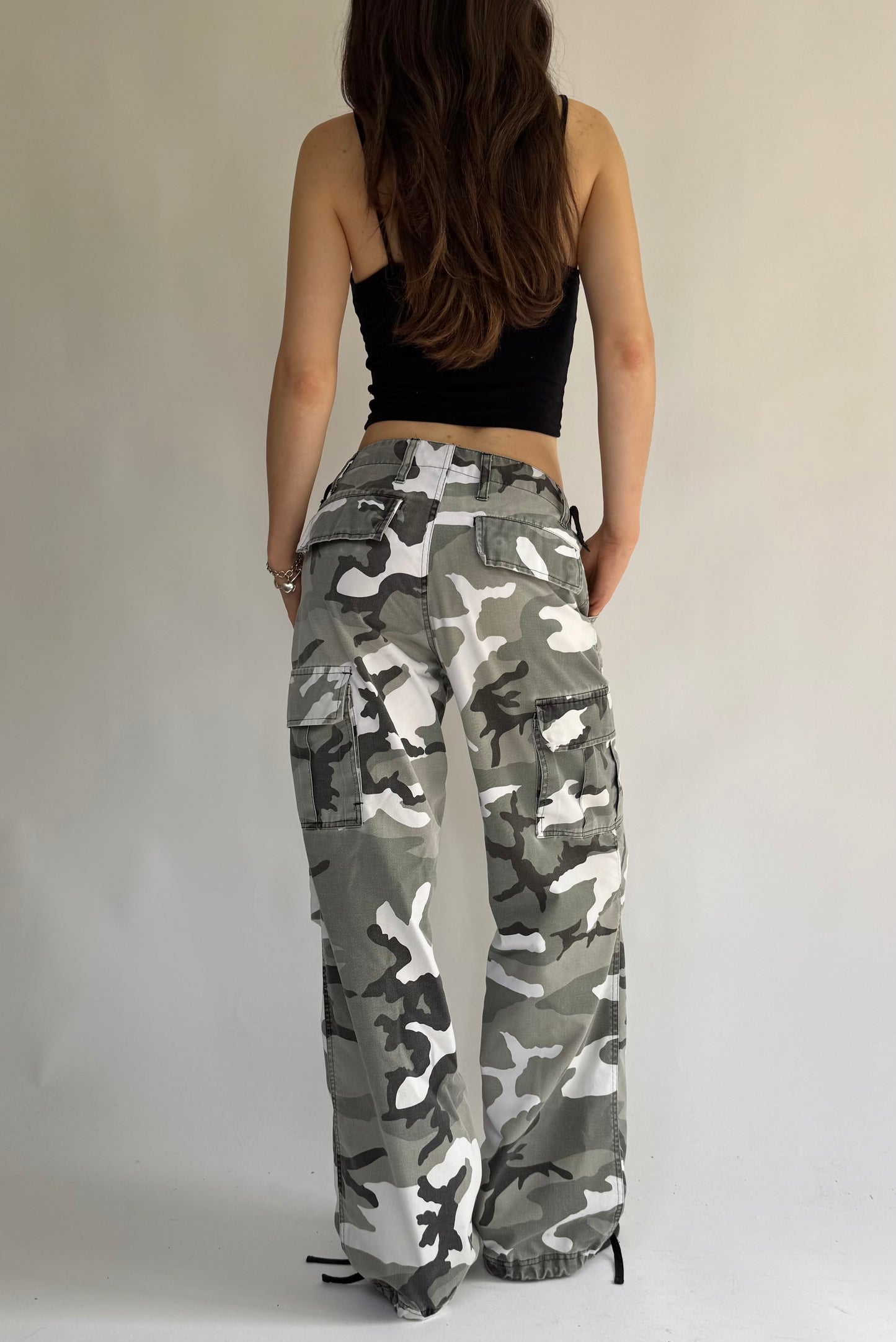 Y2K  baggy camo pants