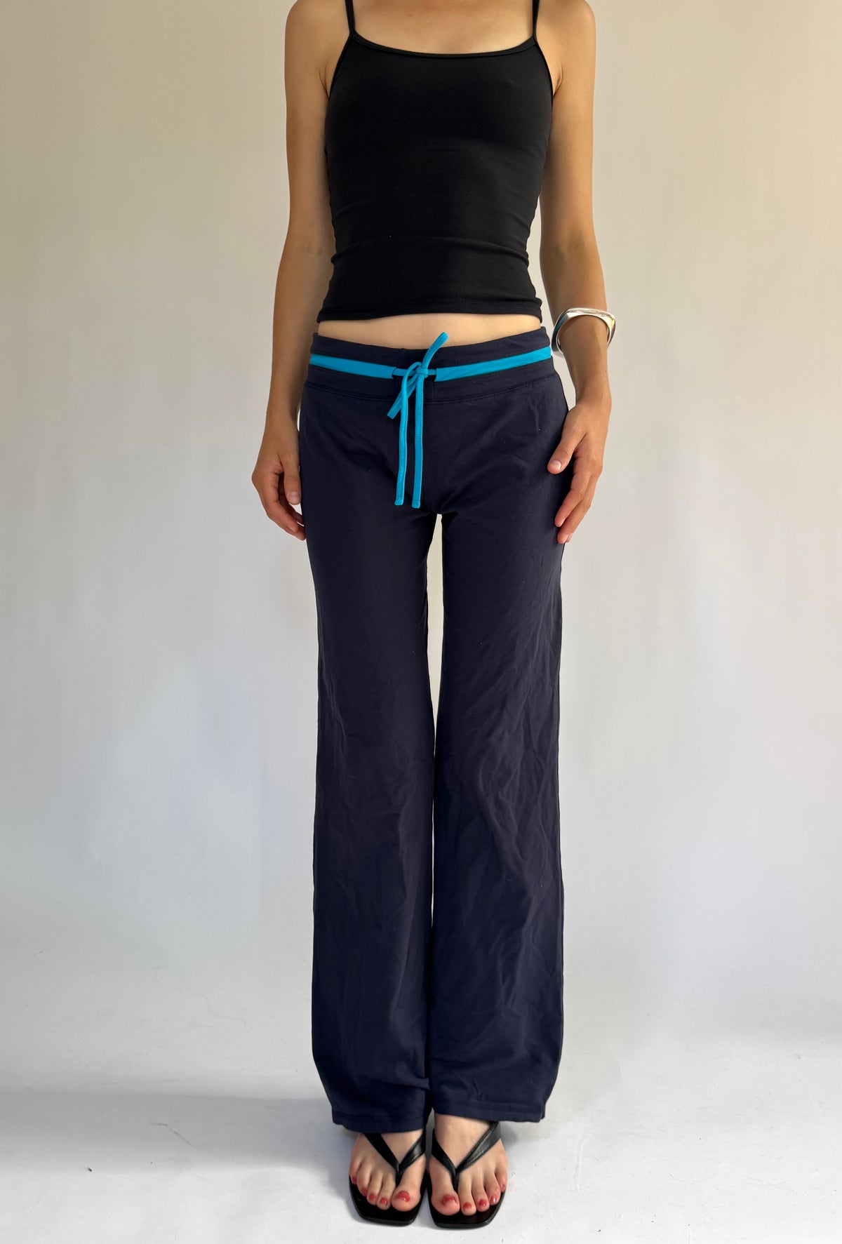 Y2K low rise flared yoga pants