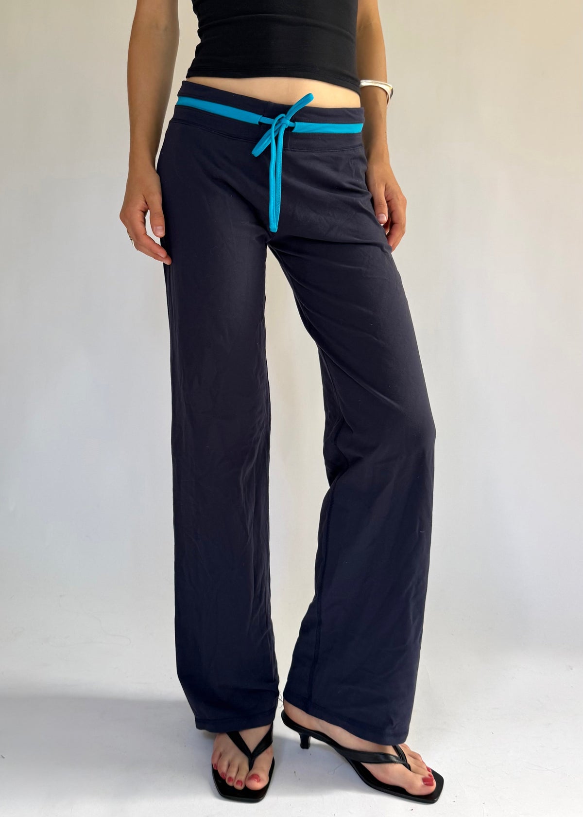 Y2K low rise flared yoga pants