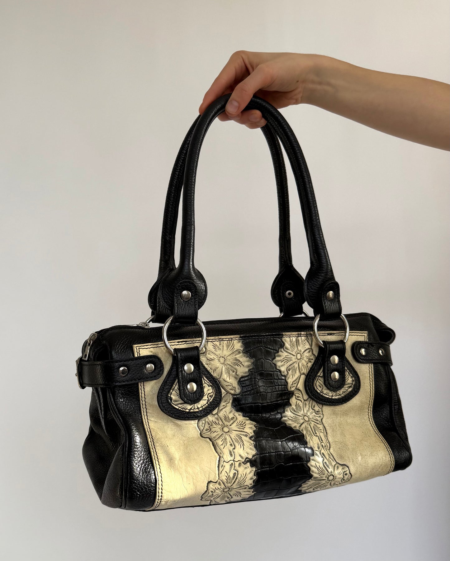 Y2K/2000s genuine leather bag