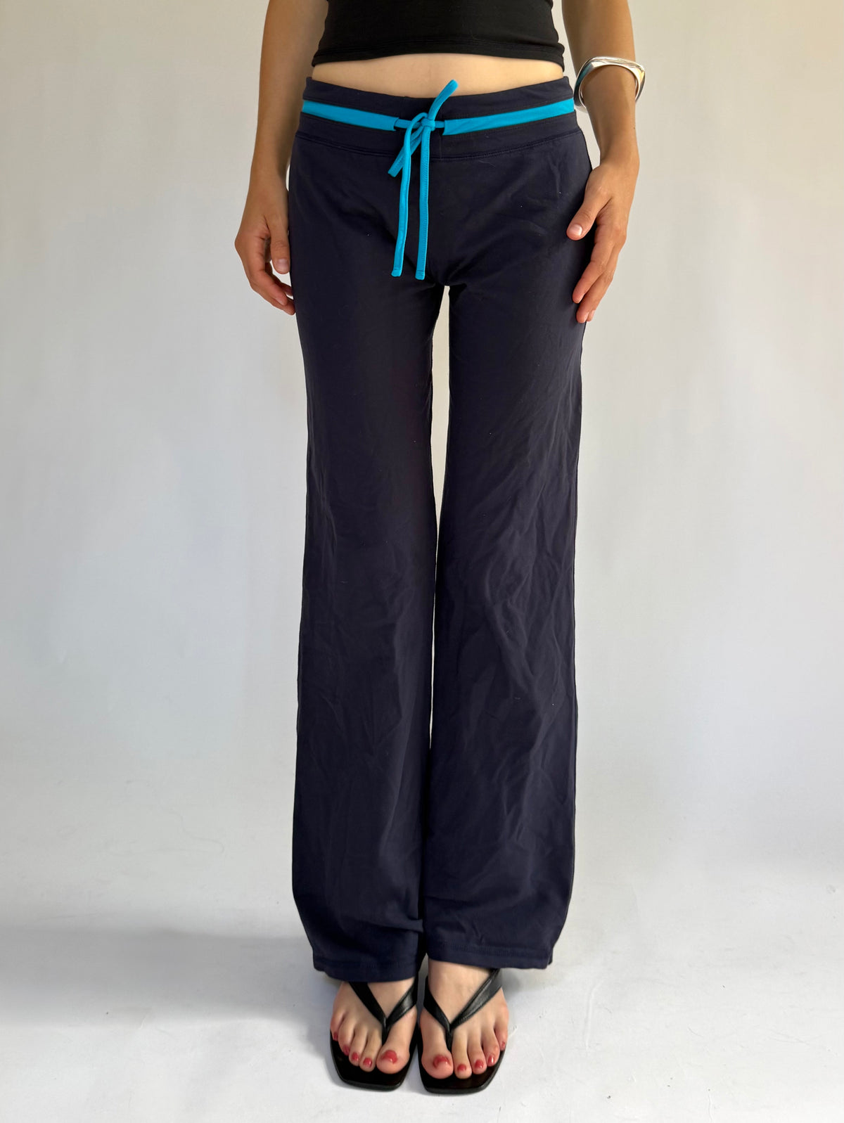 Y2K low rise flared yoga pants