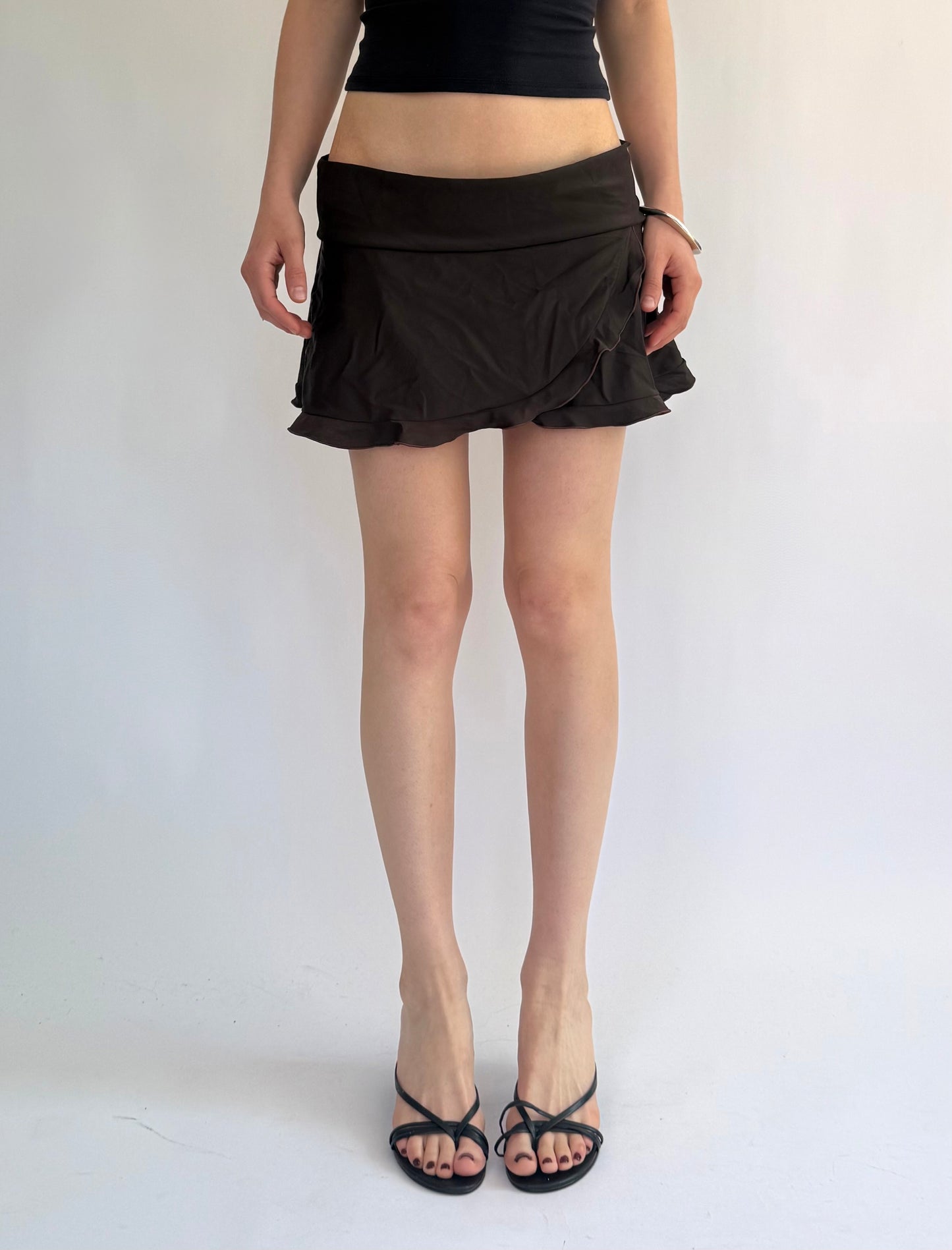 Y2K low rise brown ruffle mini skirt