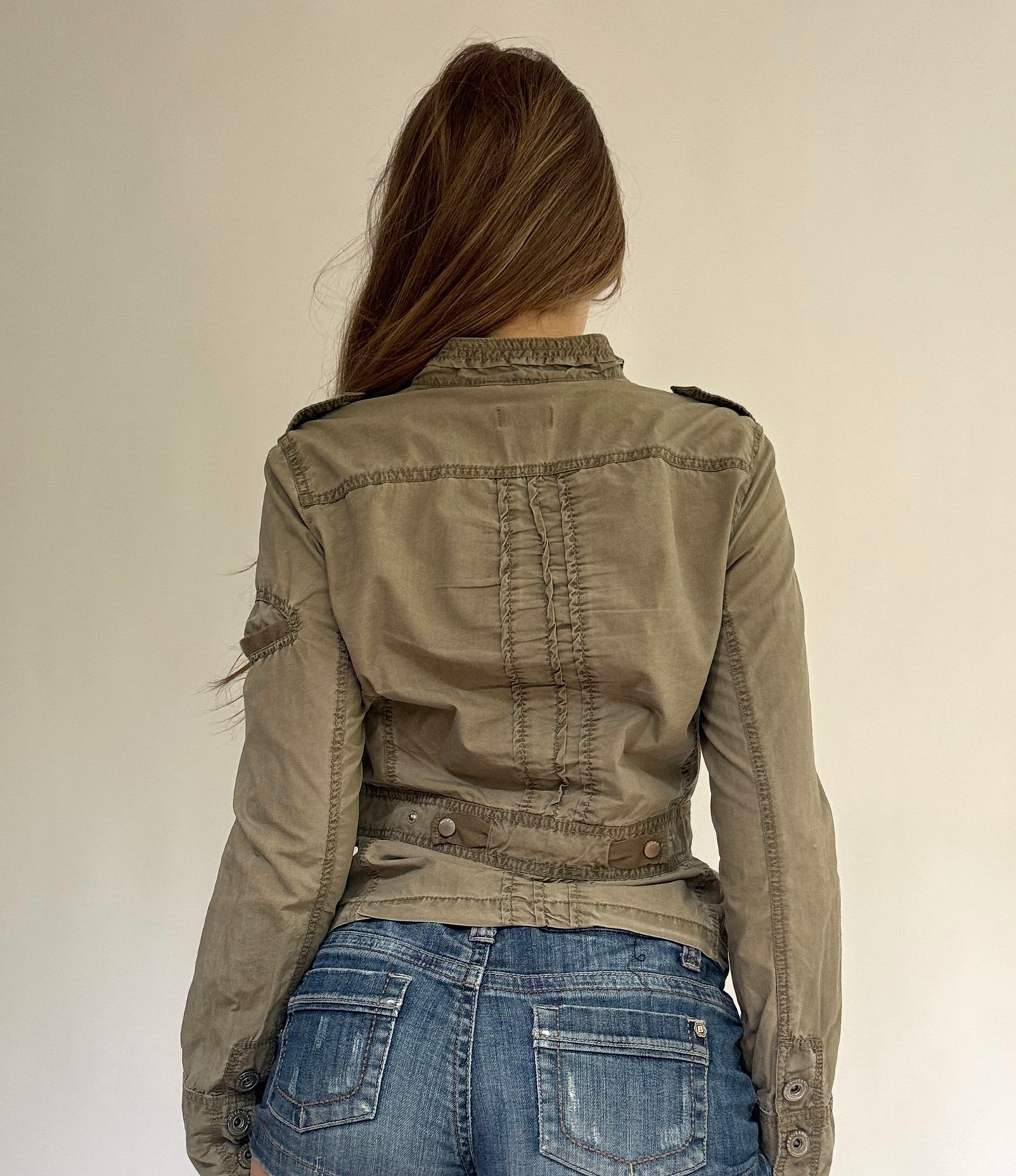 Y2K/2000s fitted cargos button up jacket