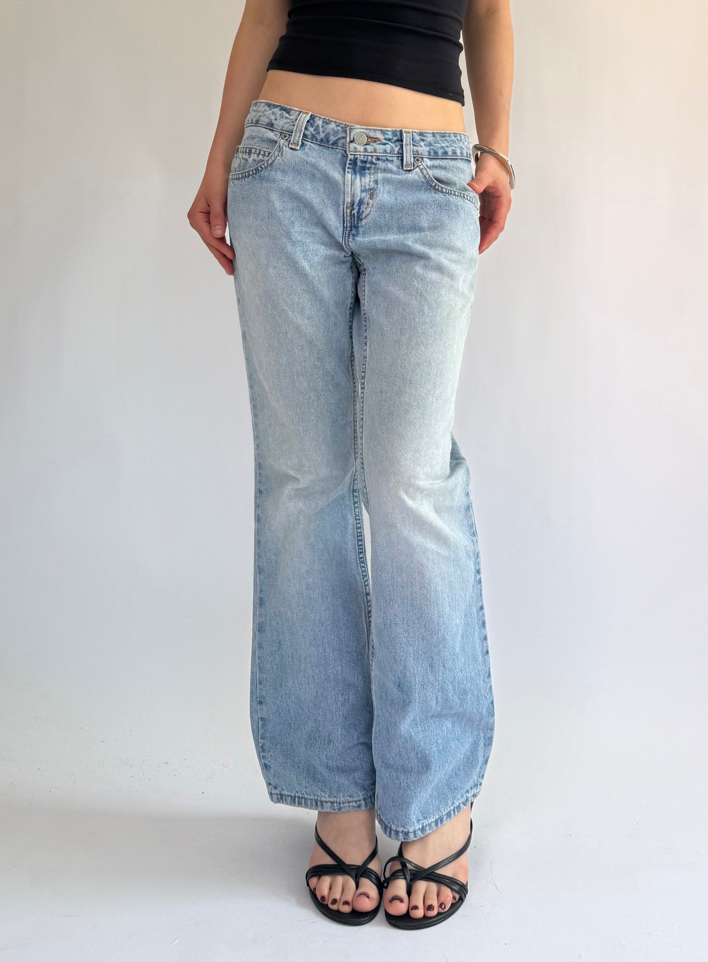 Y2K low rise baggy jeans by vintage old navy