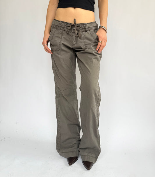 2000s low rise flared cargos