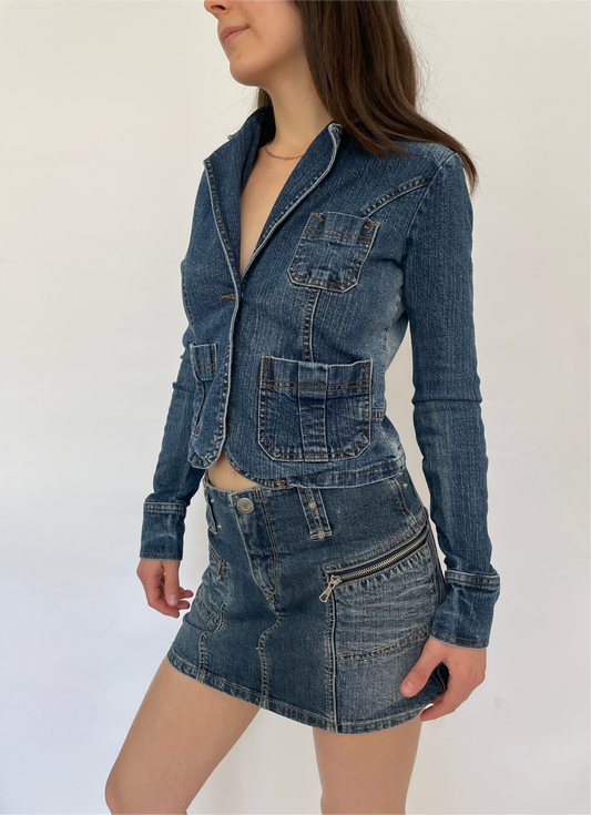 Y2K fitted stretchy denim jacket