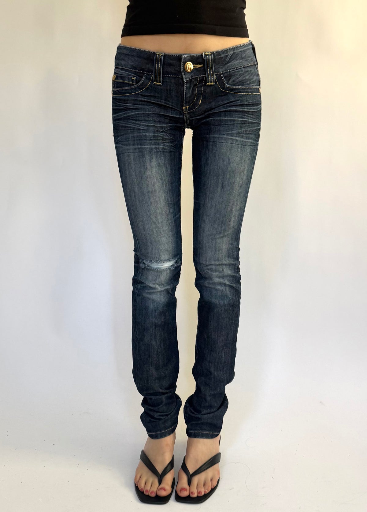 Y2K extra low rise dark skinny jeans by GUESS