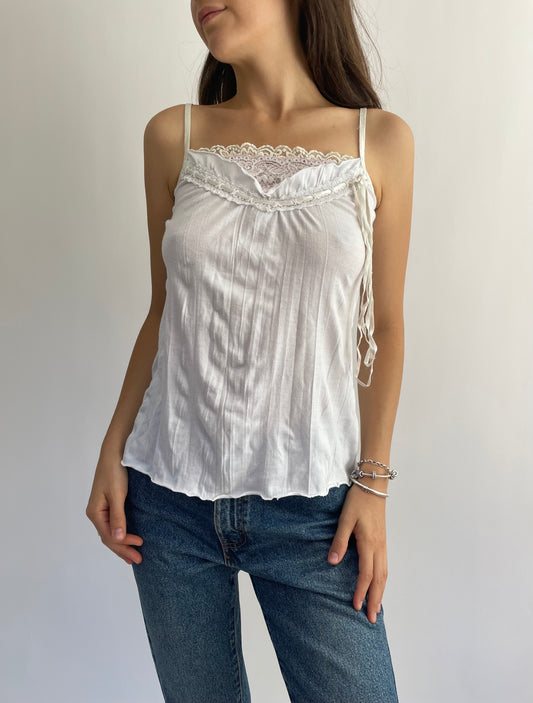 Vintage white coquette camisole lace top.