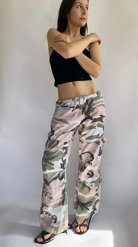 Y2k low rise girly army print cargo pants