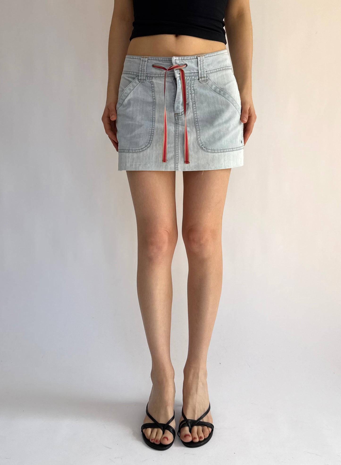 Y2K low rise mini skirt with drawstring