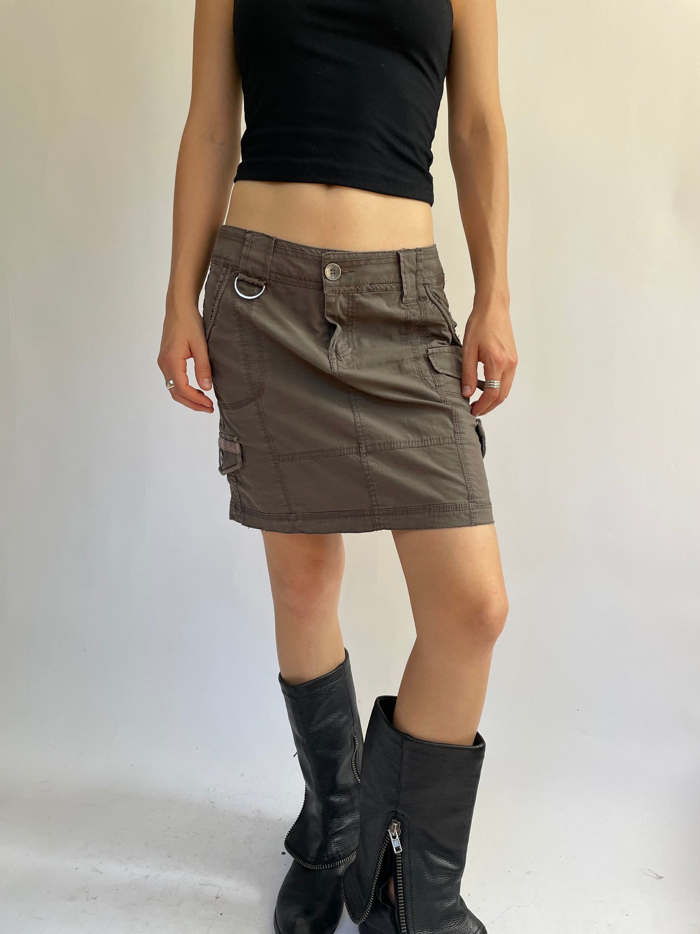 Y2K cargo skirt in size M