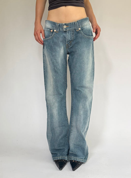 2010s LEVI’S low rise baggy trendy carpenter style pants