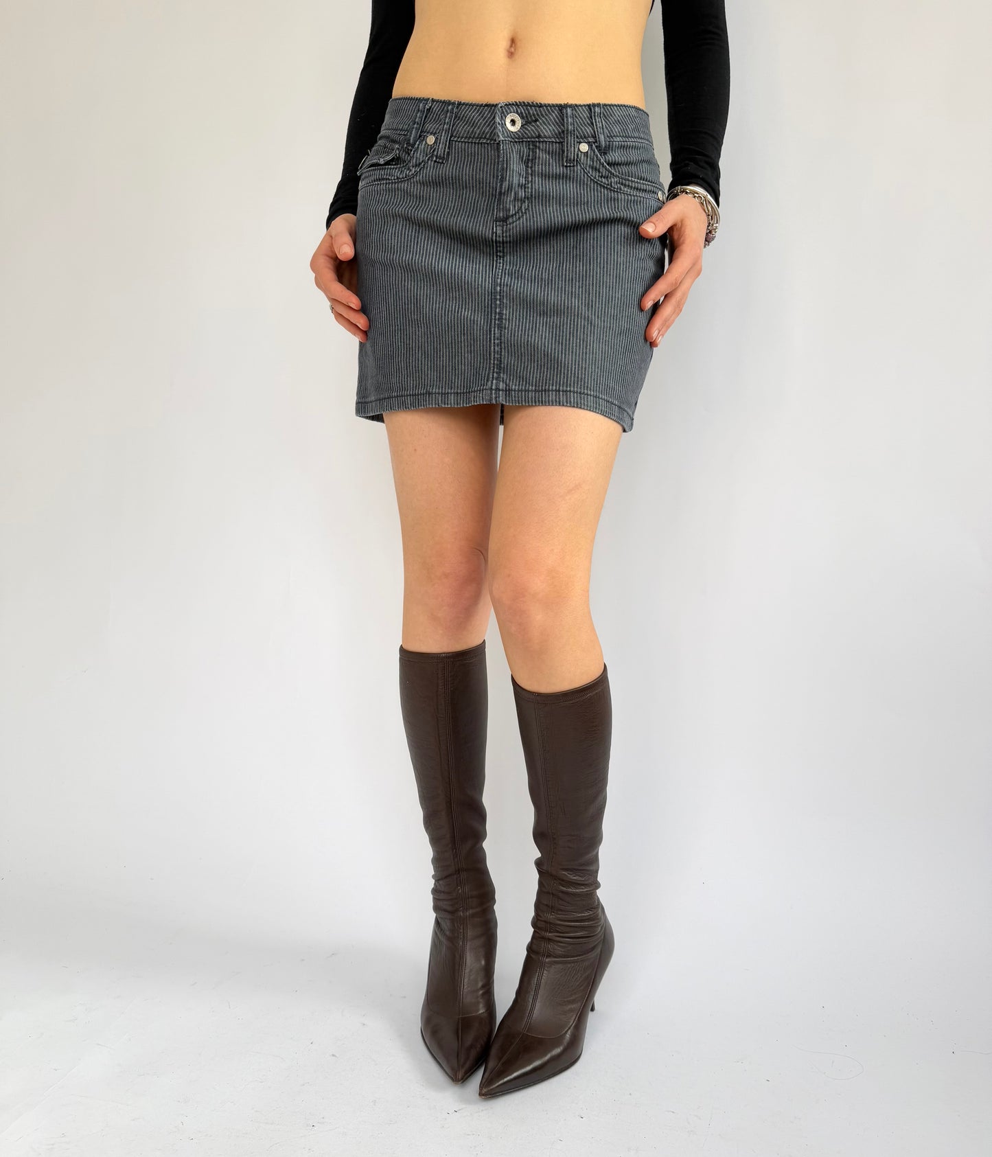 Y2K striped denim mini skirt