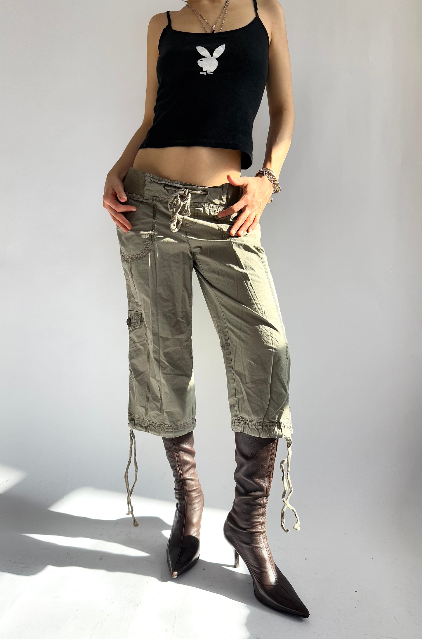 Y2k Khaki cargo low rise capris pants with adjustable waist