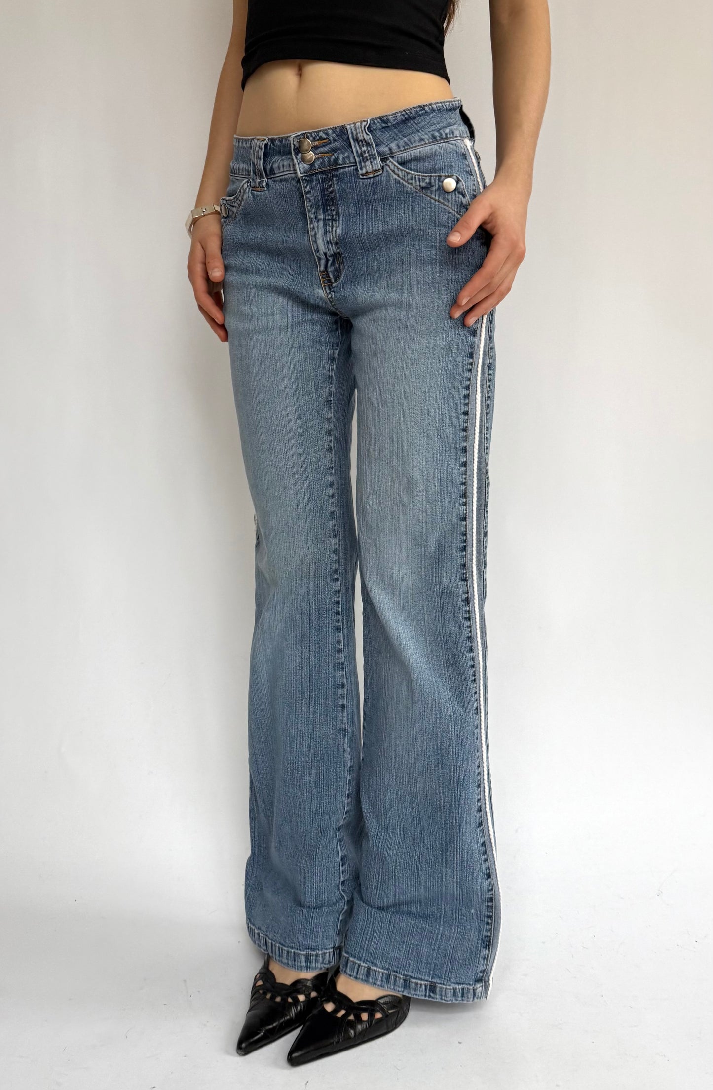 Y2k low rise jeans with side white stripe