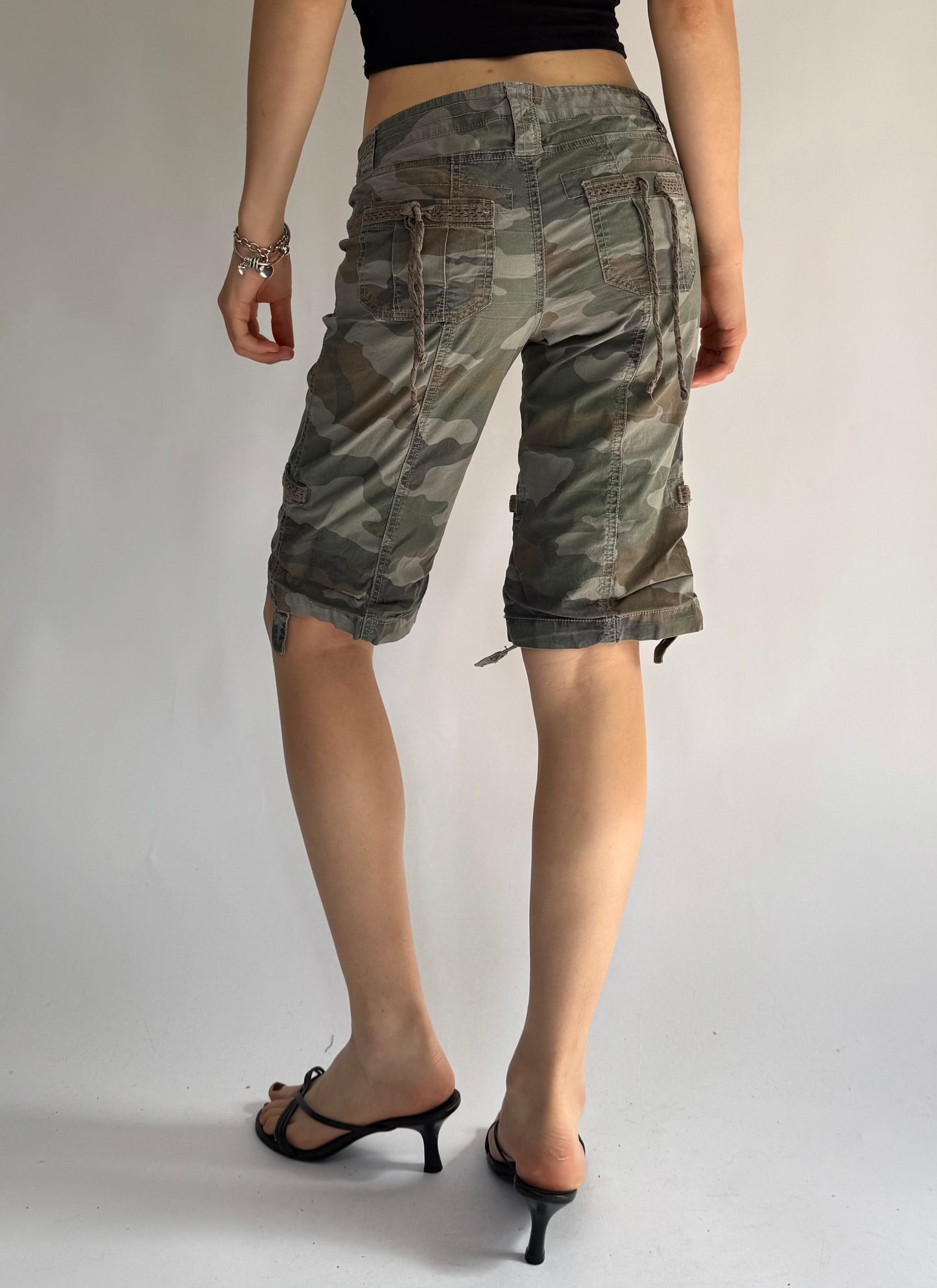 Y2K low rise capris camo cargos